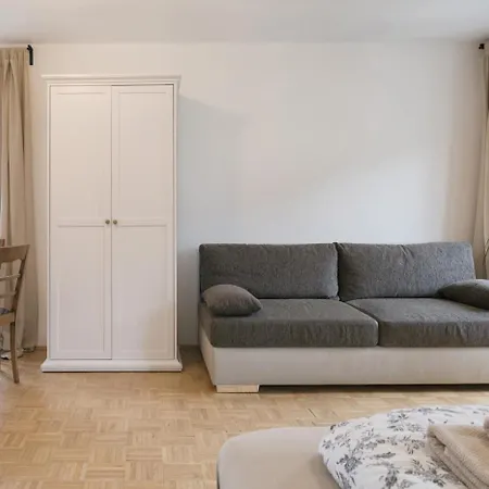 Lichtdurchflutetes Im Hechtviertel Dresden