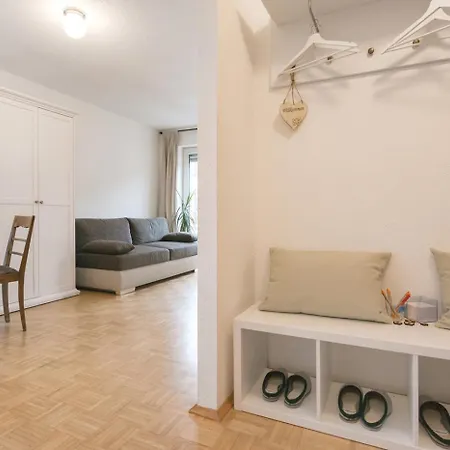 Lichtdurchflutetes Im Hechtviertel * Dresden