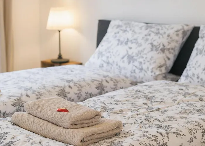 Lichtdurchflutetes Im Hechtviertel