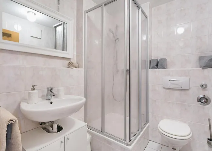 Lichtdurchflutetes Im Hechtviertel